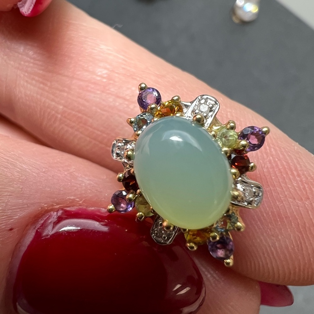 Elegant 14K yellow gold multi-gemstone pendant charm - Picture 2 of 15